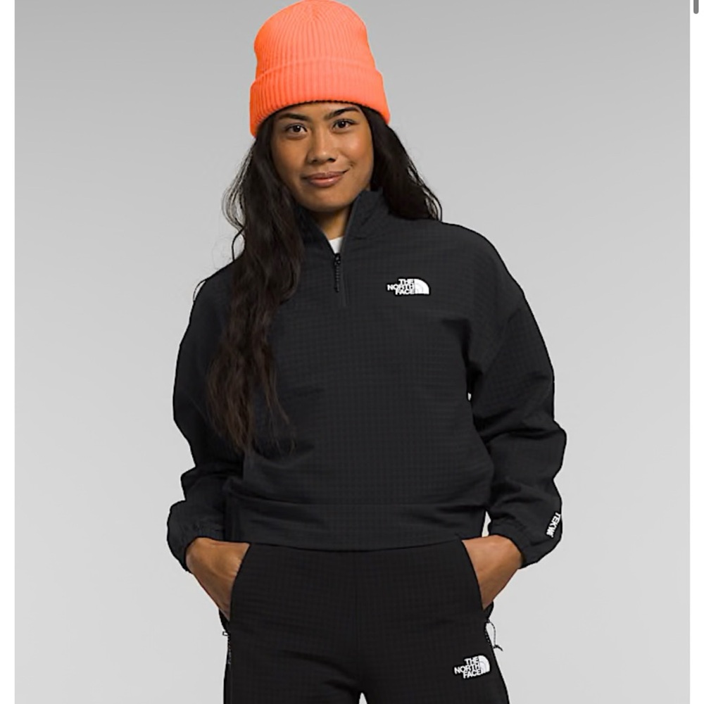 The North Face Black Pullover Jacket - W tekware grid 1/4 zip black